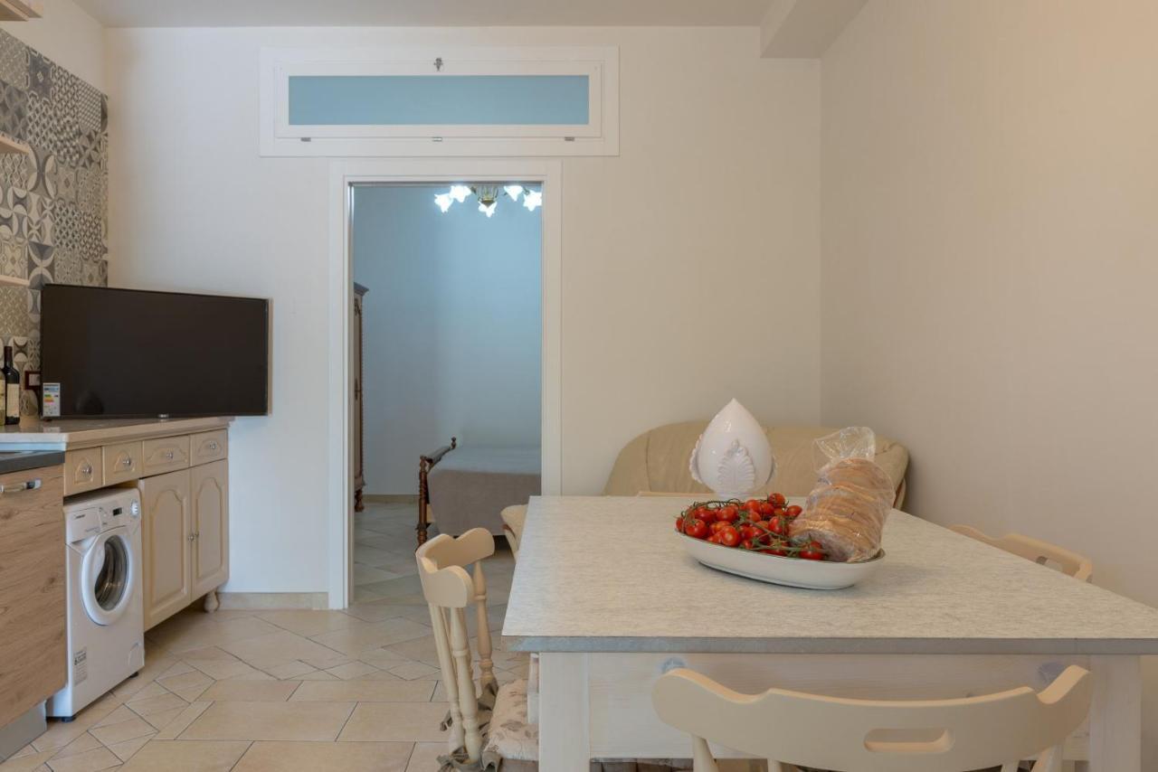 Appartamento Ortensia In Villa Mariella Ostuni Exterior photo