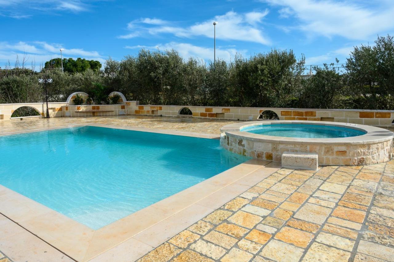 Appartamento Ortensia In Villa Mariella Ostuni Exterior photo
